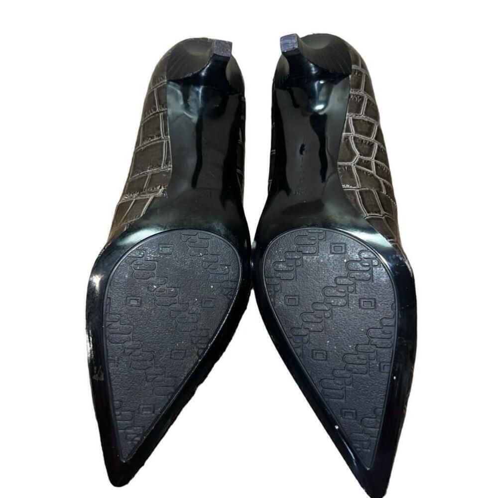 Women's Bandolino Boberrys Grey Heels Size 5.5 M - Picture 5 of 5